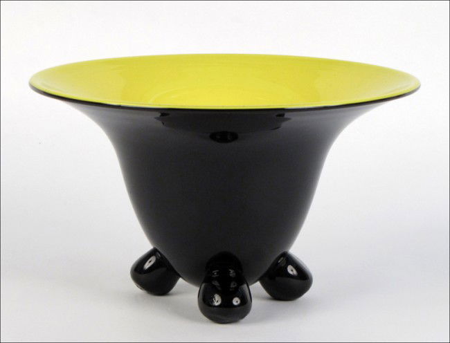 LOETZ GLASS YELLOW AND BLACK PEDESTAL BOWL.: LOETZ GLASS YELLOW AND BLACK PEDESTAL BOWL. Raised on tripod feet 6" x 10"