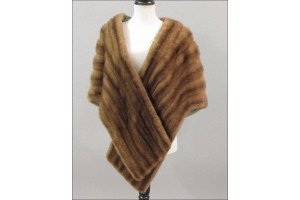 AUTUMN HAZE MINK STOLE.: AUTUMN HAZE MINK STOLE. $75/$125