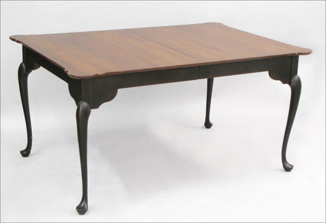 COLONIAL STYLE HICKORY DINING TABLE.: COLONIAL STYLE HICKORY DINING TABLE. With two 15" leaves Table without leaves: H: 30" W: 60" D: 42"