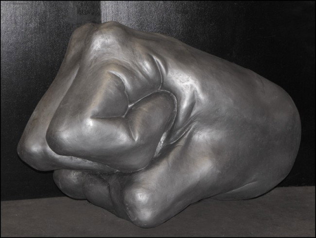 NINA LEVY (AMERICAN, B.1967) FIST.: NINA LEVY (AMERICAN, B.1967) FIST. Painted resin, unsiged H: 40" W: 62" D: 42"