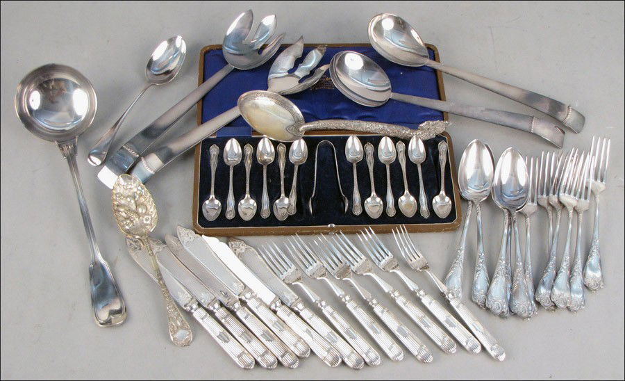 CHRISTOFLE SILVERPLATE LADLE.: CHRISTOFLE SILVERPLATE LADLE. Together with a set of six English silverplate forks and knives, silverplate forks, spoons, and serving pieces. Also with a set of eight twelve English silverplate spoons