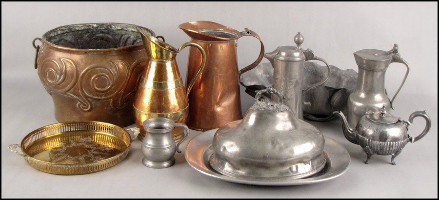 GROUP OF ANTIQUE BRASS, COPPER, AND PEWTER.: GROUP OF ANTIQUE BRASS, COPPER, AND PEWTER. Comprised of tankards, pitchers, trays, and serving pieces
