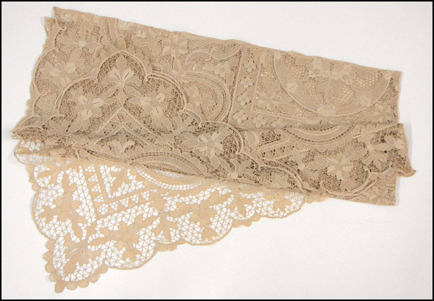 BELGIAN LACE TABLECLOTH.: BELGIAN LACE TABLECLOTH. 82" x 64"