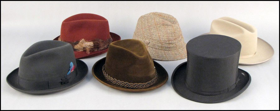 VICTORIAN COLLAPSIBLE TOP HAT.: VICTORIAN COLLAPSIBLE TOP HAT. Together with five men's hats by Dobbs, Stetson, and others