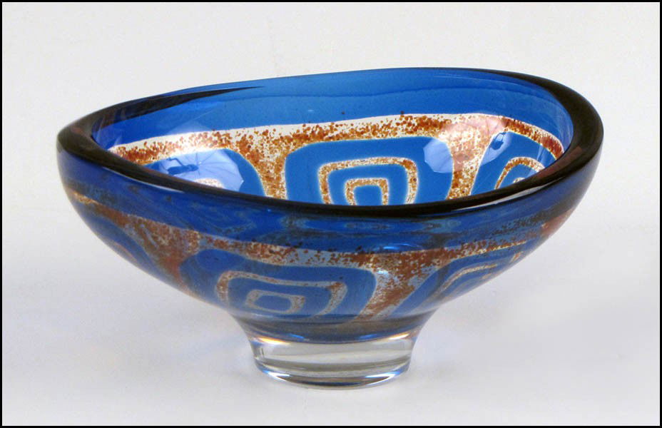 ORREFORS RAVENNA GLASS FOOTED BOWL.: ORREFORS RAVENNA GLASS FOOTED BOWL. Signed Sven Palmquist Diameter:6.5"