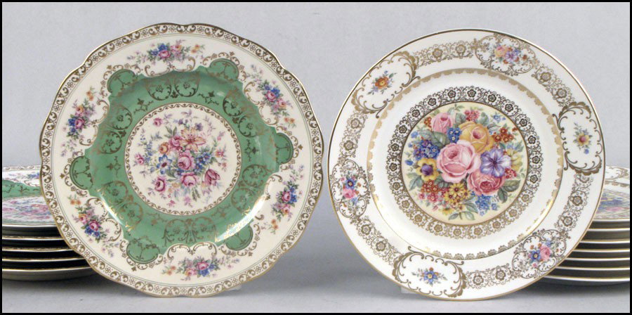 SET OF SIX SCHLAGGEMWALD PORCELAIN DINNER PLAT: SET OF SIX SCHLAGGEMWALD PORCELAIN DINNER PLATES. Together with eight Continental Bavarian porcelain dinner plates