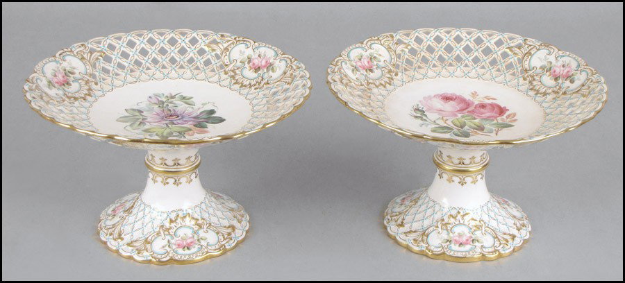 PAIR OF MINTON RETICULATED GILT AND PAINTED PO: PAIR OF MINTON RETICULATED GILT AND PAINTED PORCELAIN COMPOTES. 6.5" x 10"