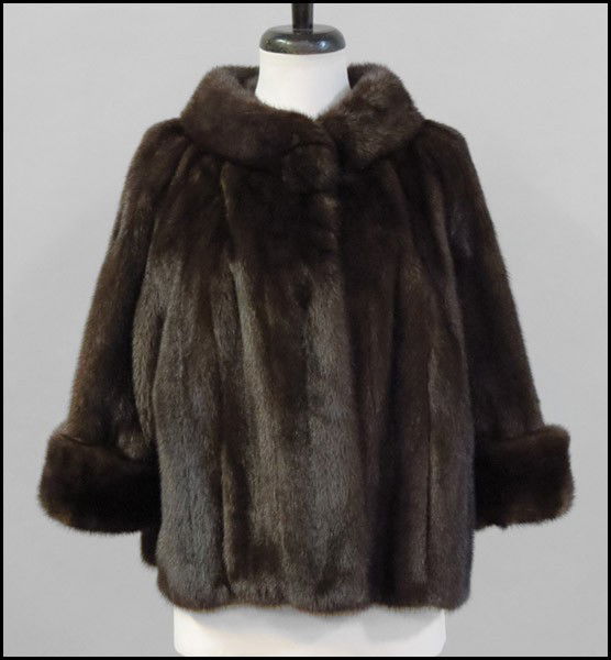 BILL BLASS MAHOGANY MINK BOLERO JACKET.: BILL BLASS MAHOGANY MINK BOLERO JACKET. Size medium