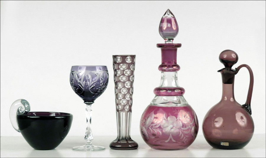 GUNNAR ANDER FOR LINDSHAMMAR AMETHYST GLASS EW: GUNNAR ANDER FOR LINDSHAMMAR AMETHYST GLASS EWER. Together with a Pairpoint amethyst glass bowl, and an amethyst glass cut-to-clear goblet, vase, and decanter