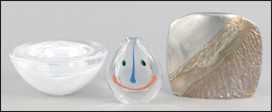 HELGI JOENSEN OF NORWAY, PEWTER VASE.: HELGI JOENSEN OF NORWAY, PEWTER VASE. Stamped underneath and dated '95. Together with an Orrefors glass faces vase, and a Kosta Boda glass dish Joensen:6" x 6.5"