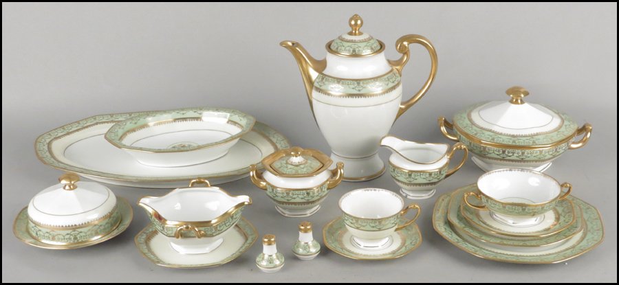 HUTSCHENREUTHER GILT PORCELAIN DINNER SERVICE.: HUTSCHENREUTHER GILT PORCELAIN DINNER SERVICE. Comprised of eight dinner plates, eight salad plates, nine bread plates, eight fruit bowls, six bouillon cups with saucers, seven teacups with saucers, c
