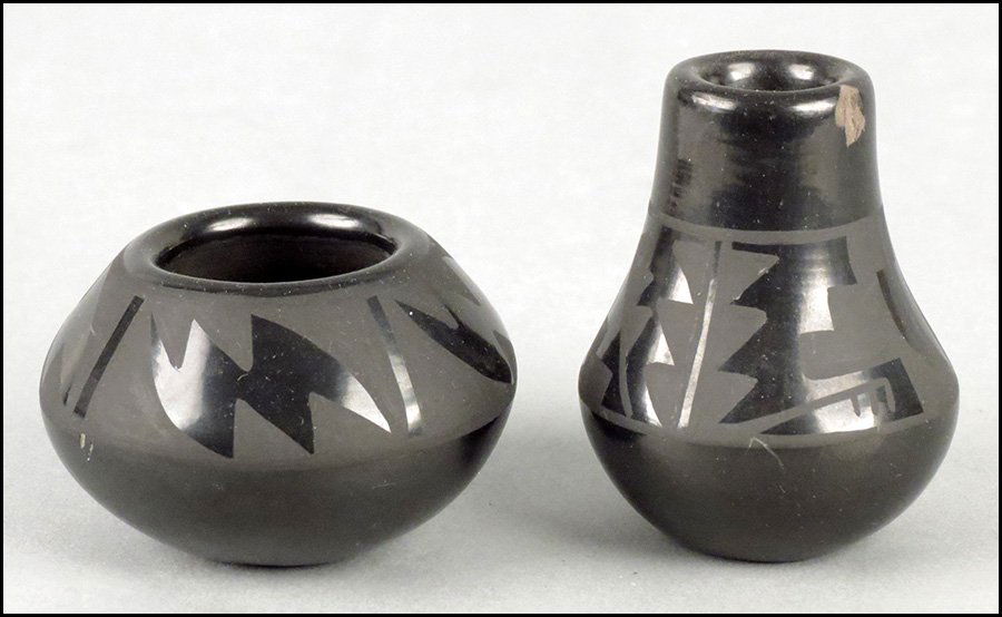 TWO SANTA CLARA BLACKWARE JARS.: TWO SANTA CLARA BLACKWARE JARS. Both signed 'Margaret Lou Gutierrez' H: 3" x DIameter 2.25" H: 1.75" x Diameter 2.75"