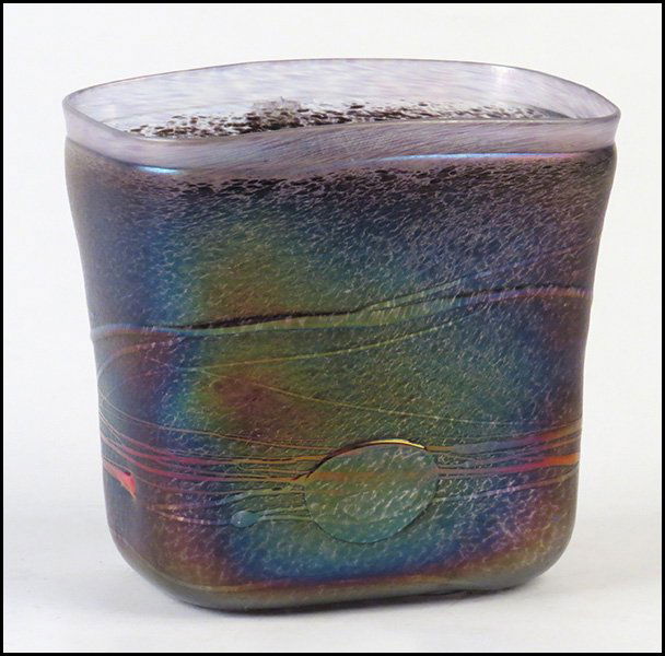 BERTIL VALLIEN FOR KOSTA BODA VASE.: BERTIL VALLIEN FOR KOSTA BODA VASE. Favrile folded glass. Marked "47834" 9'' x 7'' x 5''