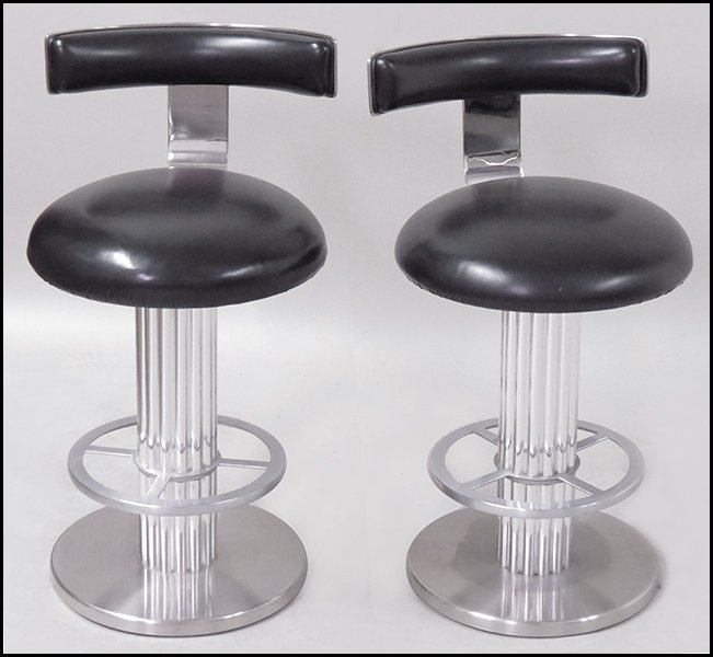 SET OF FIVE STAINLESS STEEL SWIVEL STOOLS.: SET OF FIVE STAINLESS STEEL SWIVEL STOOLS. Height: 33"