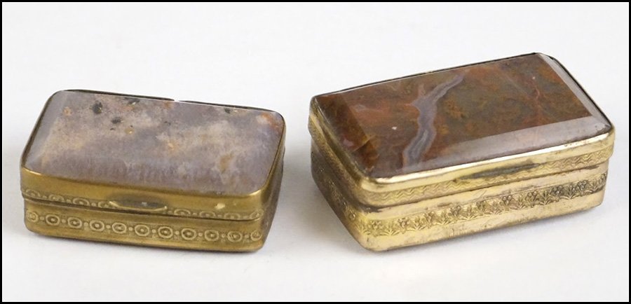 TWO AGATE PILL BOXES.: TWO AGATE PILL BOXES. Hinged lids with brass mountings Larger: .75"x2.25"x1.5"