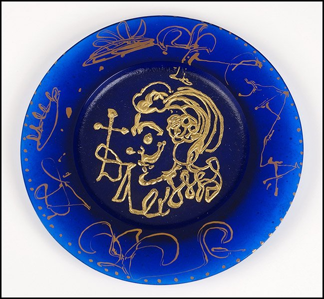 SALVADOR DALI FOR DAUM TRIOMPHALE PLATE.: SALVADOR DALI FOR DAUM TRIOMPHALE PLATE. Pate-de-verre art glass. Inscribed verso edition "177/2000 Daum Made in France." In original box with certificate Plate D: 10.5''