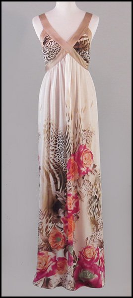 ROSANGELA ROCHA PRINT MAXI DRESS.: ROSANGELA ROCHA PRINT MAXI DRESS. Bearing a leopard print and floral motif Size 8
