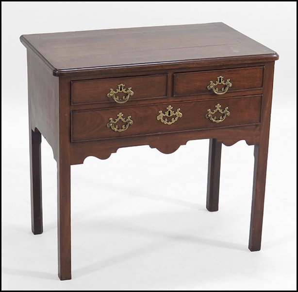 ENGLISH MAHOGANY LOWBOY.: ENGLISH MAHOGANY LOWBOY. H: 28" W: 30" D: 18"