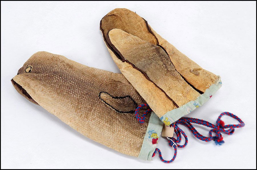 PAIR OF INUIT FISH SKIN MITTENS.