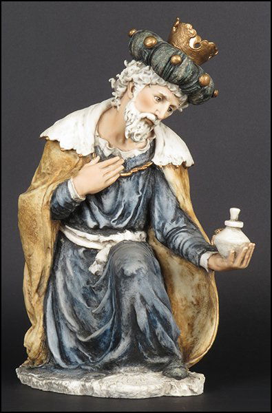 GIUSEPPE ARMANI 'MAGI KING MYRRH' FIGURE.: GIUSEPPE ARMANI 'MAGI KING MYRRH' FIGURE. From the Nativity series. Signed on the sculpture. Edition 315/1000. Copyright Florence 1994. Bearing the Capodimonte 'N' crown stamp. With original box Figur