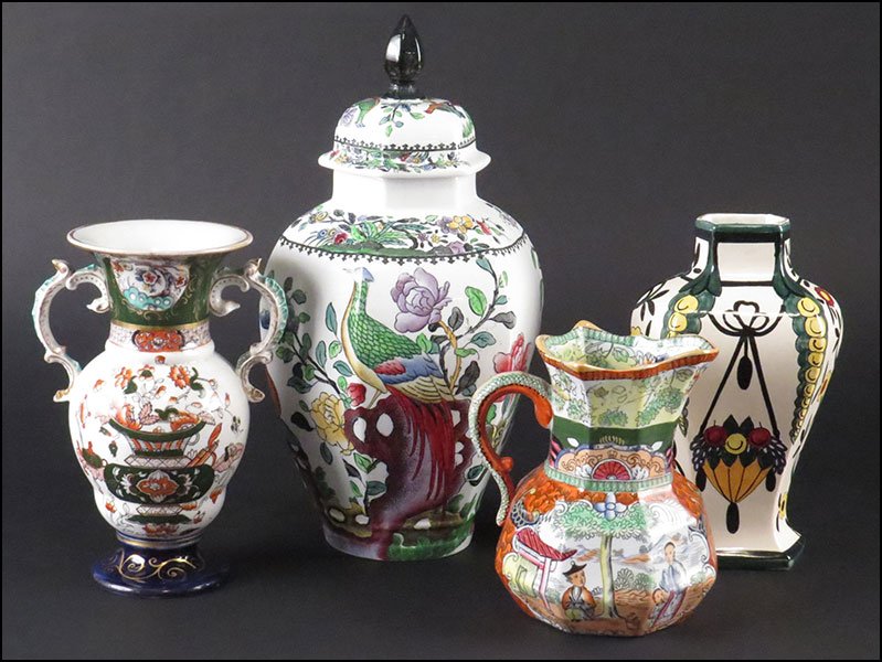 SPODE PAINTED PORCELAIN COVERED GINGER JAR.: SPODE PAINTED PORCELAIN COVERED GINGER JAR. Raised on a wood stand depicting exotic birds and a foliate motif. Together with a Mason's pitcher with Chinoiserie decoration, a Mason's urn formed vase be