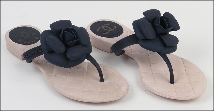 CHANEL CAMELLIA FLOWER FLAT SANDALS. Size 35 $50/$100: CHANEL CAMELLIA FLOWER FLAT SANDALS. Size 35 $50/$100 Made in Italy