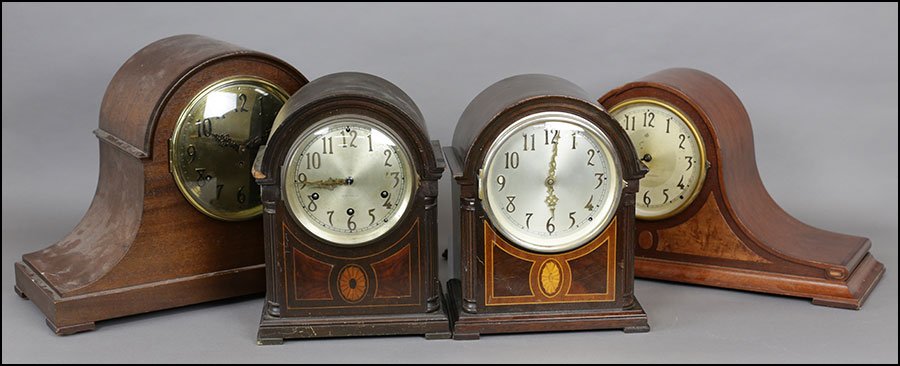 GROUP OF SETH THOMAS MANTLE CLOCKS.: GROUP OF SETH THOMAS MANTLE CLOCKS. Largest: 12" x 18" x 7.5"