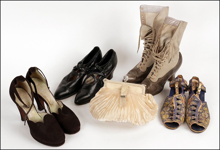 FOUR PAIRS OF VINTAGE SHOES.: FOUR PAIRS OF VINTAGE SHOES. Comprised of one pair of lace up boots, one pair of Blum's Chicago brown suede heels, one pair of black leather heels, and one pair of wedge sandals. Together with a ruffl