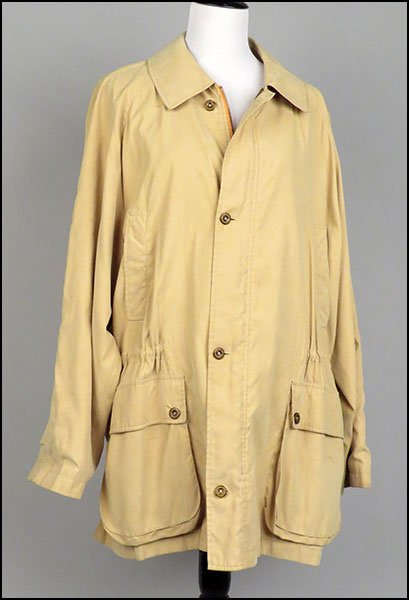 A 'BURBERRY'S' YELLOW WINDBREAKER.: A 'BURBERRY'S' YELLOW WINDBREAKER. Size XL