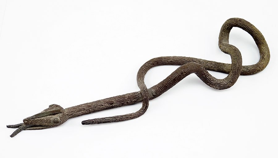 JIM AMARAL (COLOMBIAN, B. 1933) SNAKE.: JIM AMARAL (COLOMBIAN, B. 1933) SNAKE. Patinated bronze snake. Signed and dated "Amaral 94" en verso 10" x 2.5"