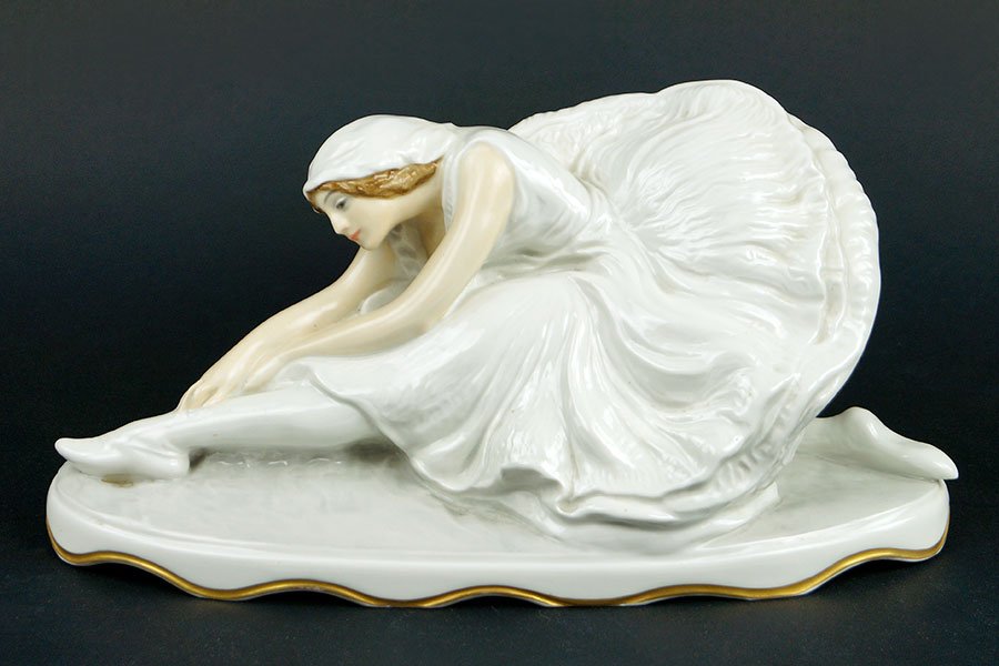 A Rosenthal Porcelain Figure of a Ballerina. (1 of 1)