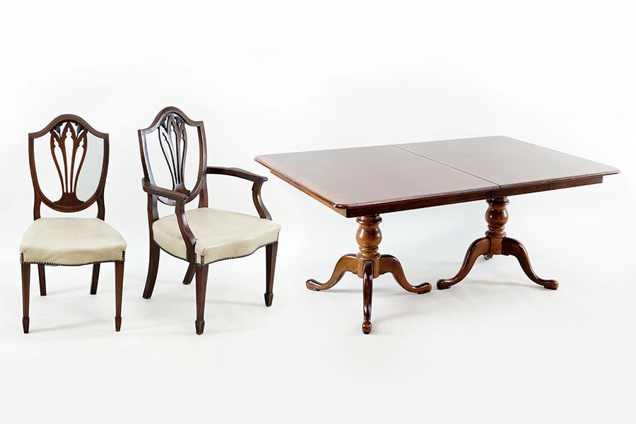 A Queen Anne Style Double Pedestal Dining Table.: A Queen Anne Style Double Pedestal Dining Table. Together with a set of seven Hepplewhite dining chairs (two armchairs: 39.5" x 23" x 20" and five side chairs: back ht. 38") and two leaves (width of e
