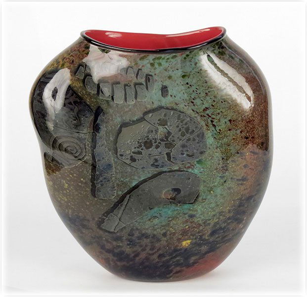 William Morris (American, B. 1957) Stonehenge Vase.: William Morris (American, B. 1957) Stonehenge Vase. Signed and dated 14" x 13"