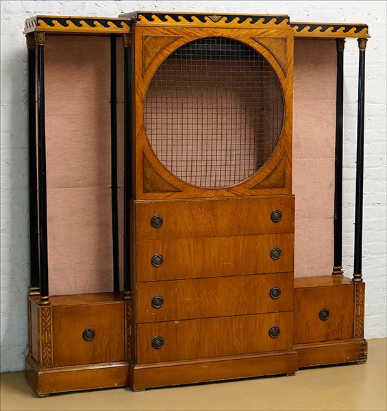 An American Empire Secretary Cabinet. (1 of 1)