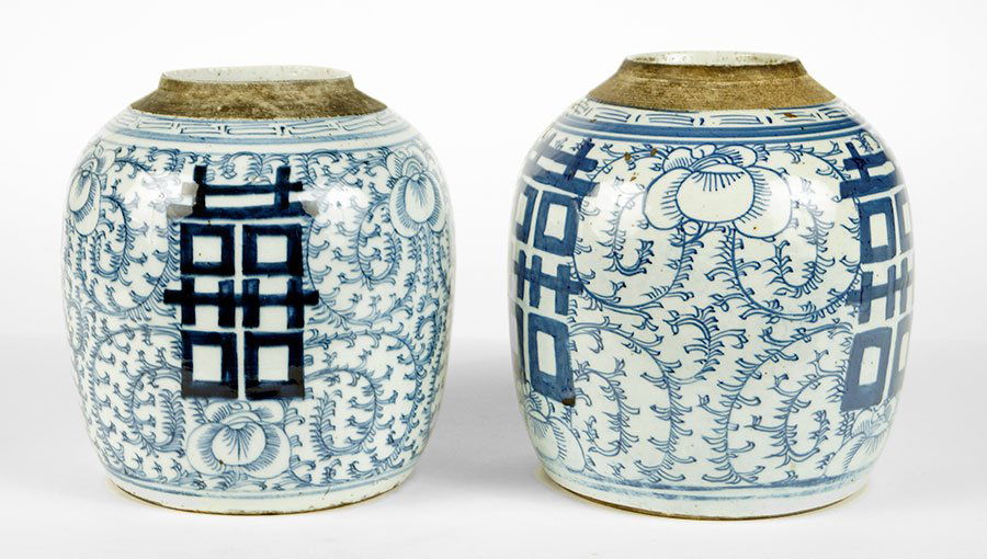 A Pair of Chinese Blue and White Porcelain Ginger Jars.: A Pair of Chinese Blue and White Porcelain Ginger Jars. 9" x 8.5"