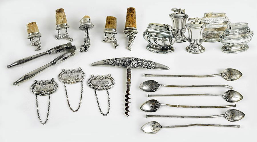 A Collection of Silver and Silverplate Items. (1 of 1)