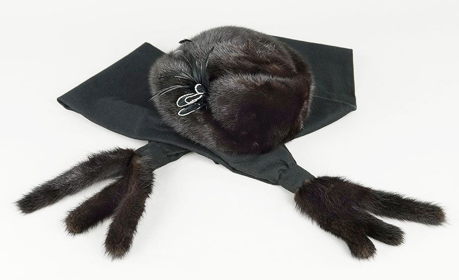 A Mink Hat. (1 of 1)