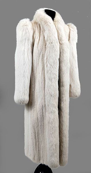A Full Length Fur Coat. (1 of 1)