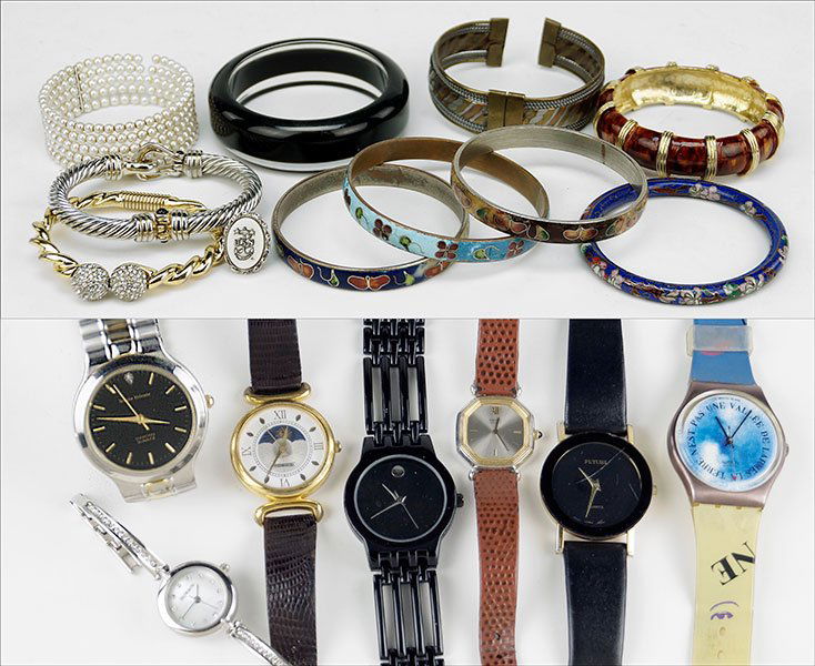 A Robert Original Enamel Bangle Bracelet. (1 of 2)