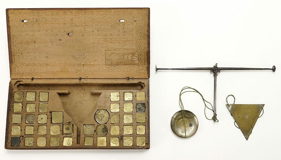 A 16th Century Dutch Money Weight Scale. (1 of 8)