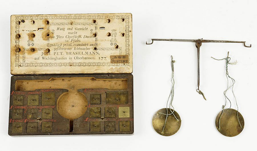 A German Boxed Jeweler's Scale. (1 of 4)