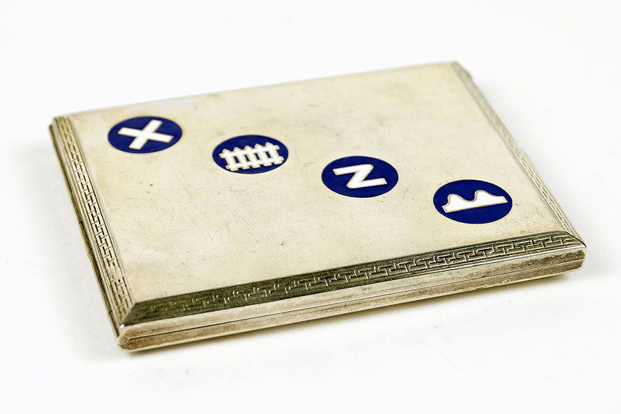A Karl Klein Automobile Cigarette Case. (1 of 1)