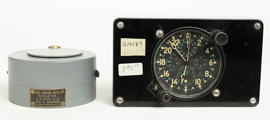 A United States Army Issue Watch Carrying Case. (1 of 1)