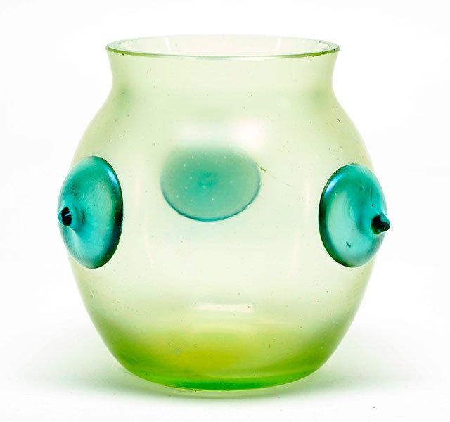 School of Antoinette Krasnik : A Loetz Vase. (1 of 1)