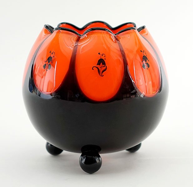 Dagobert Peche (Austrian, 1887-1923) A Loetz Bowl. (1 of 1)