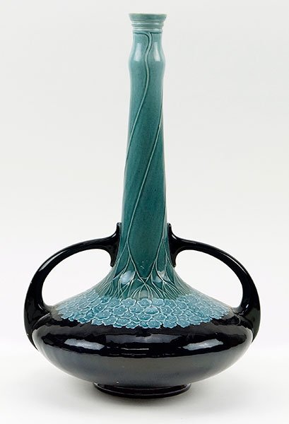 A Villeroy & Boch Glazed Ceramic Vase. (1 of 3)