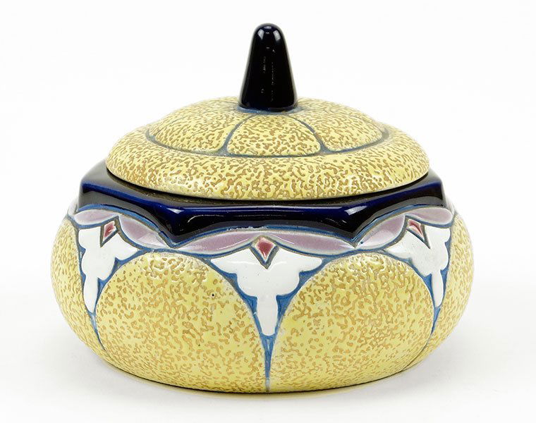 An Amphora Powder Box. (1 of 2)