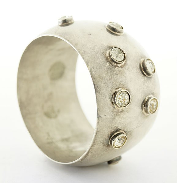 A Mexican Sterling Silver And Glass Bead Bangle (1 of 1)