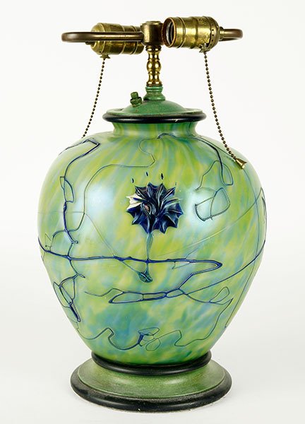 An Art Glass Table Lamp. (1 of 1)
