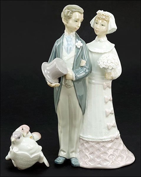 A Lladro Porcelain Bride and Groom Figure. (1 of 1)